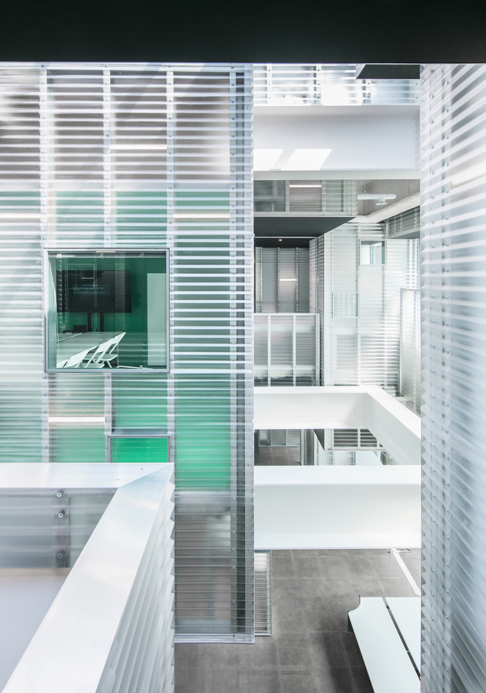 station neo by atelier archimosphere