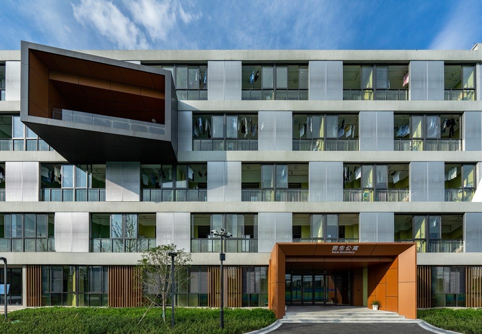 east campus of ningbo xiaoshi high school by udg china