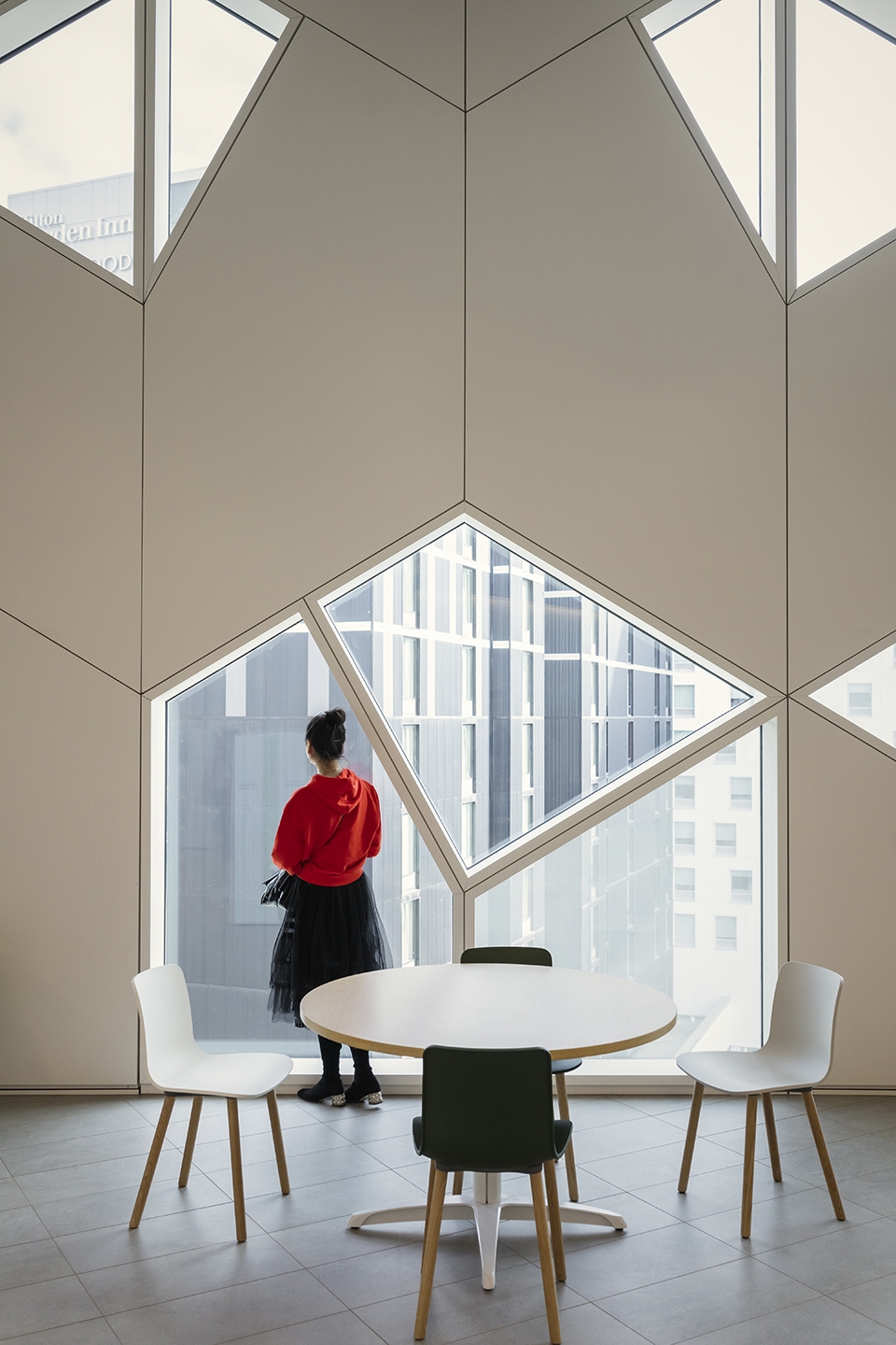new central library of calgary by snohetta