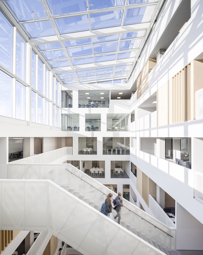 the newest education building for hu university of applied sciences by shl