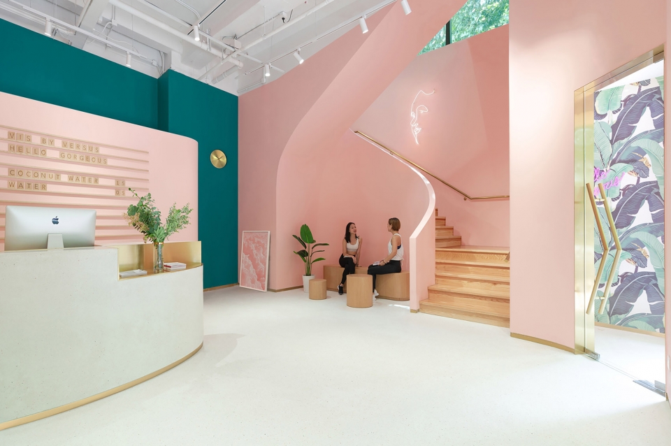 VIS fitness studio RONG Design