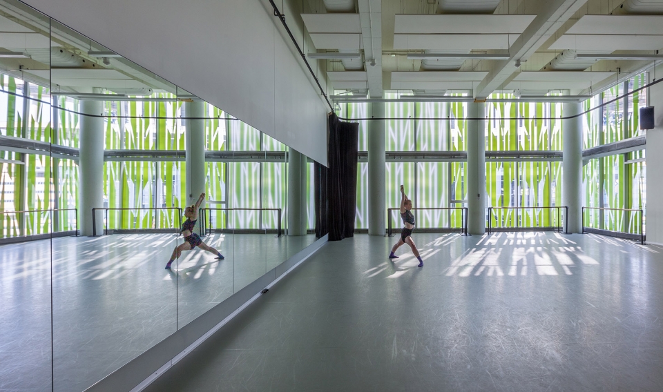 aedificaedifice wilder espace danse building by aedifica