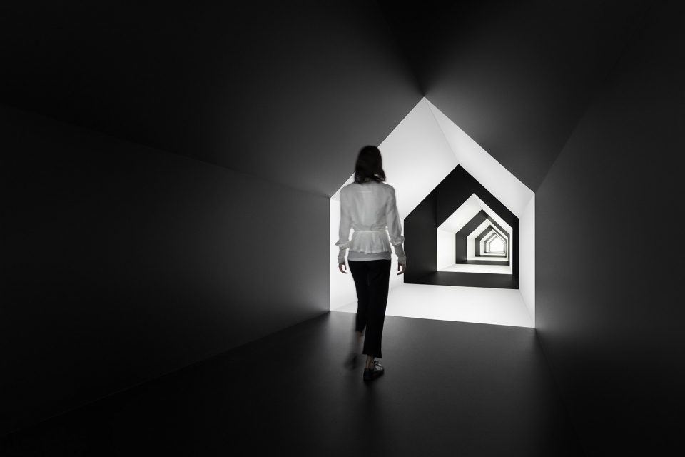 escher nendo between two worlds