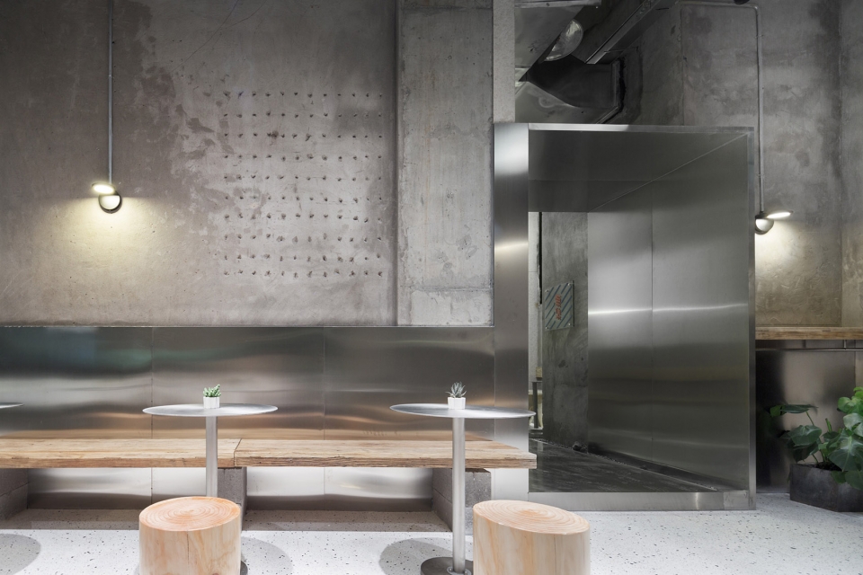 suji restaurant pures design