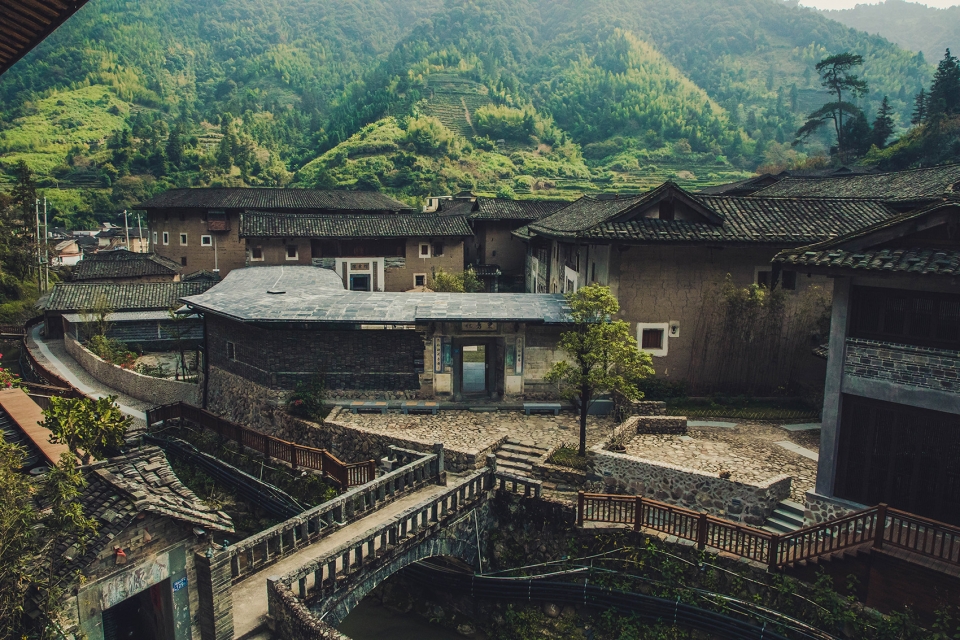 tsingpu tulou retreat by trace architecture office 1