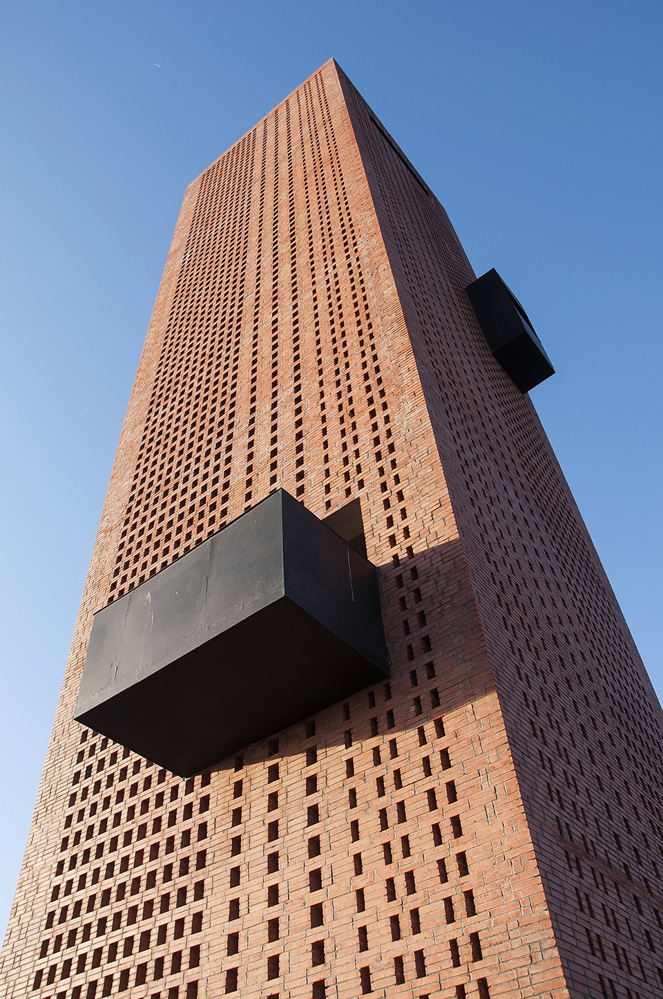 tower of bricks Interval Architects