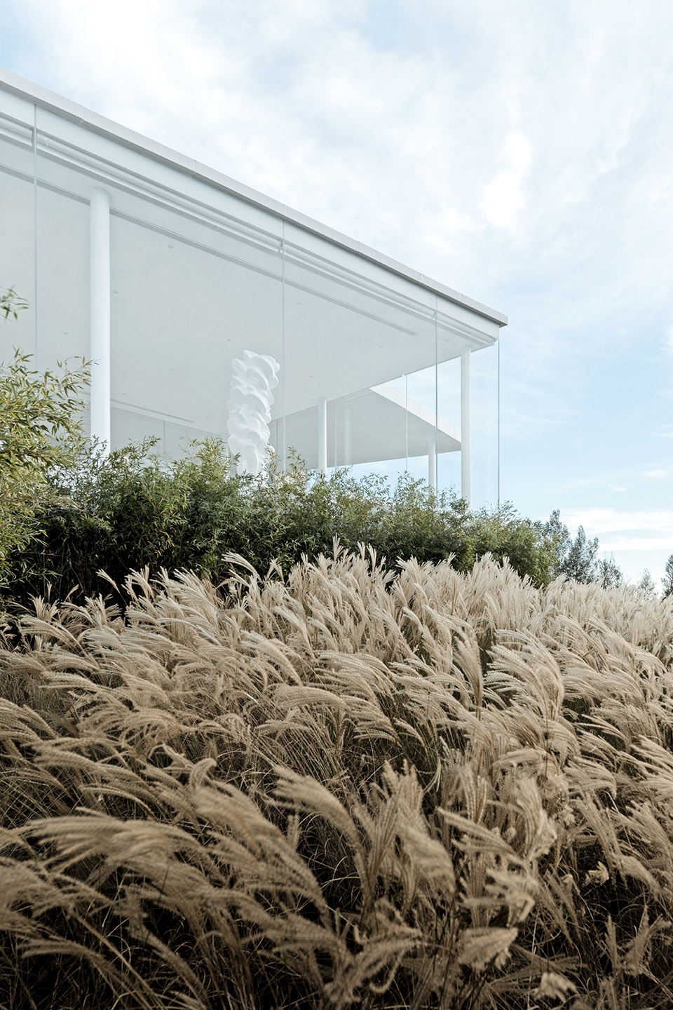 Yunnan Fuxian Lake Vanke Art Aesthetic Center Change Studio