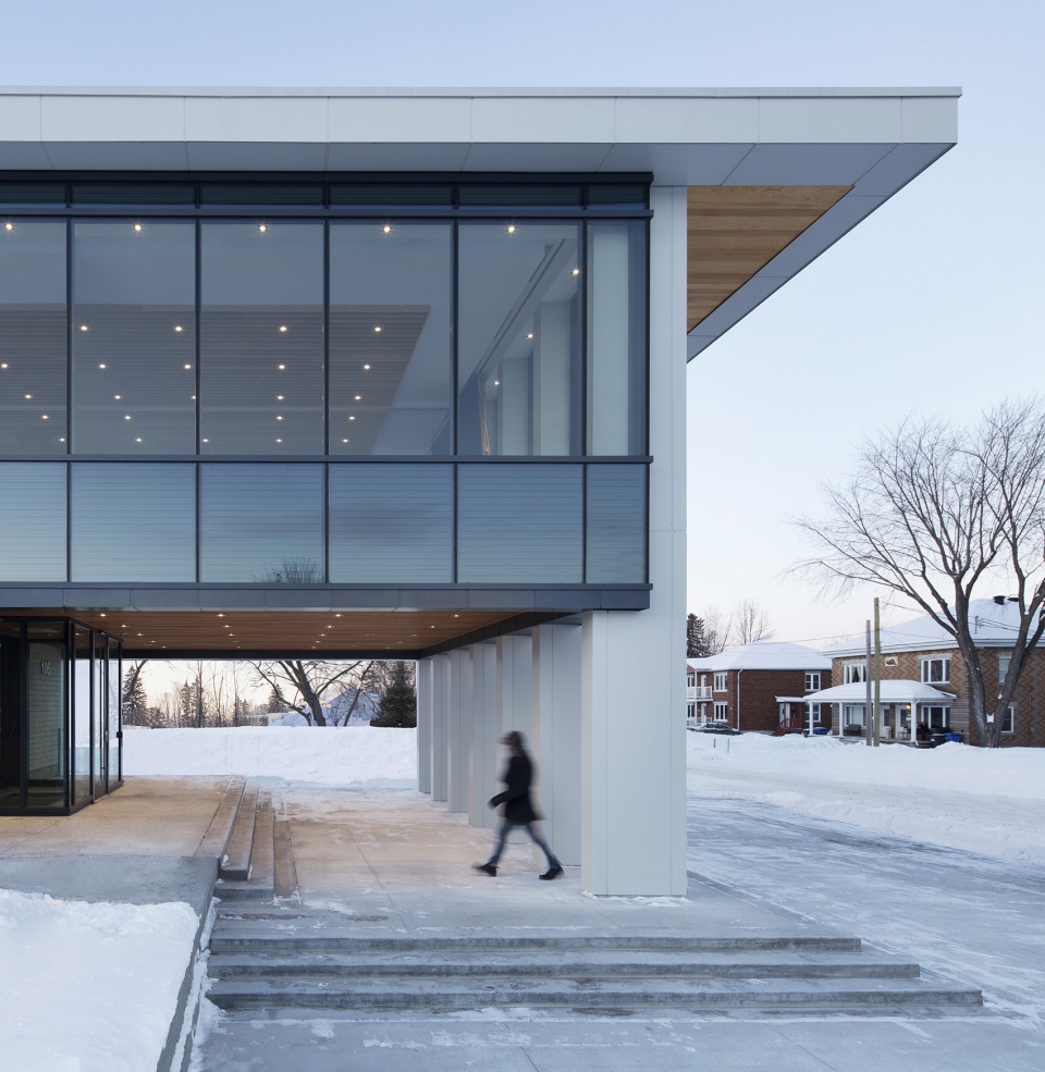Rigaud City Hall by Affleck de la Riva architects