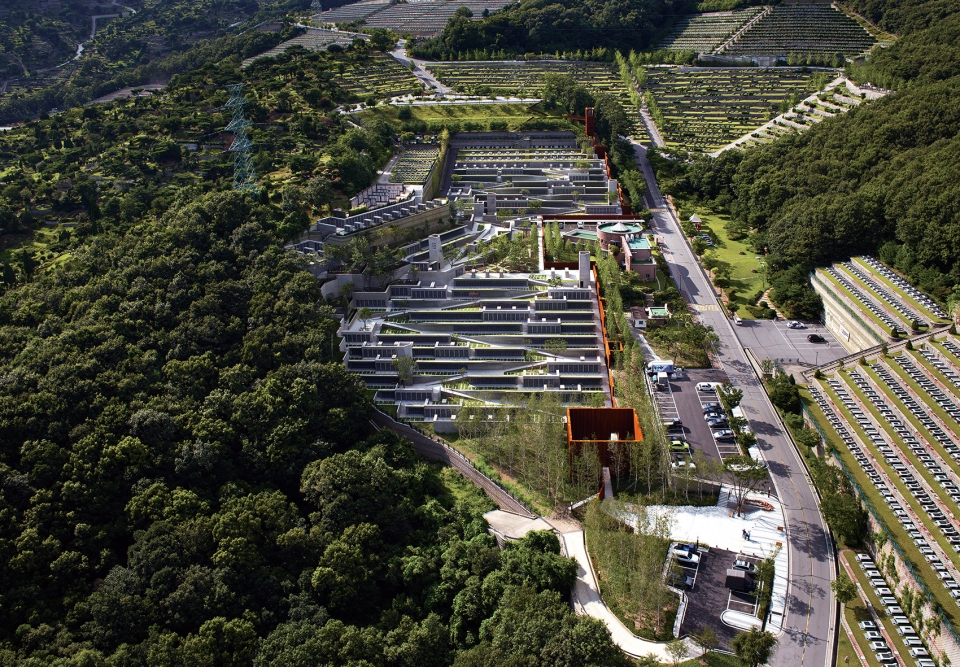 sian memorial park by iroje architects planners