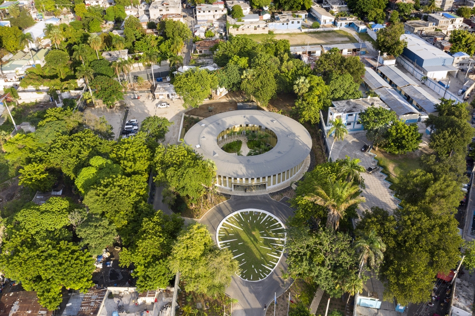 french embassy in haiti by explorations architecture