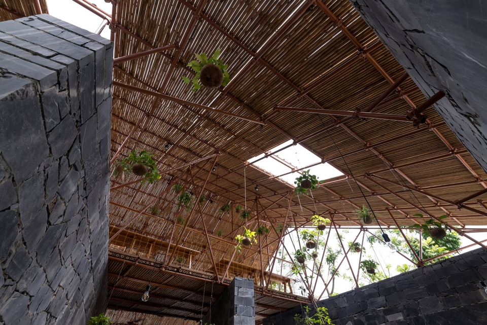 s space by hp architects