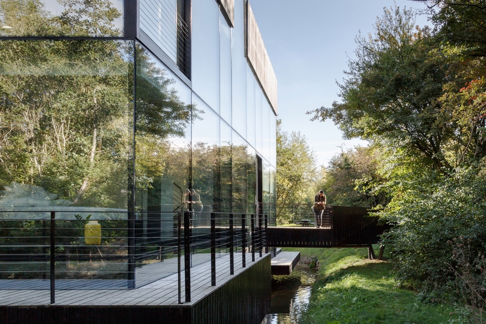 villa on the lake by mecanoo architecten
