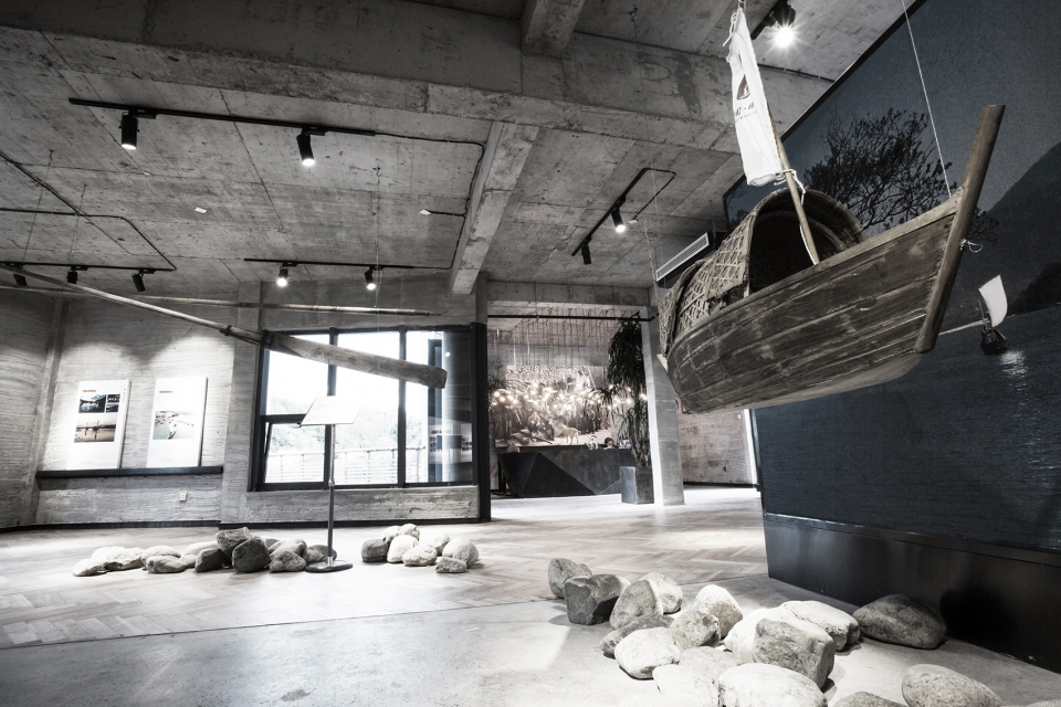 ze meng cultural center china by satyoo