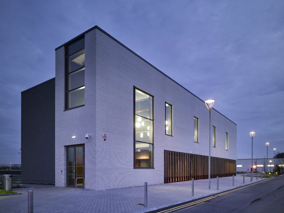 campus conference centre by cooney architects