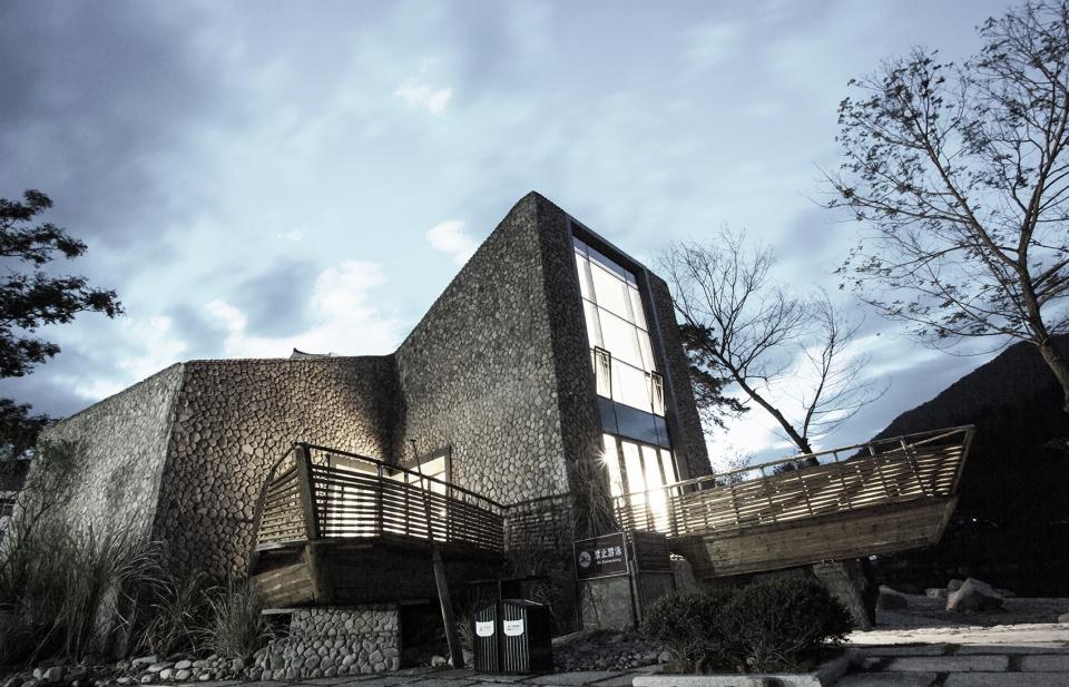 ze meng cultural center china by satyoo