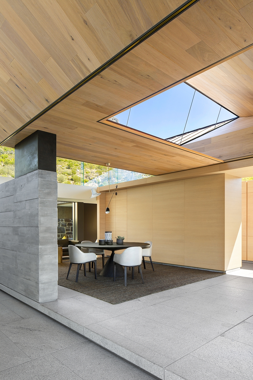 kloof 119a by saota