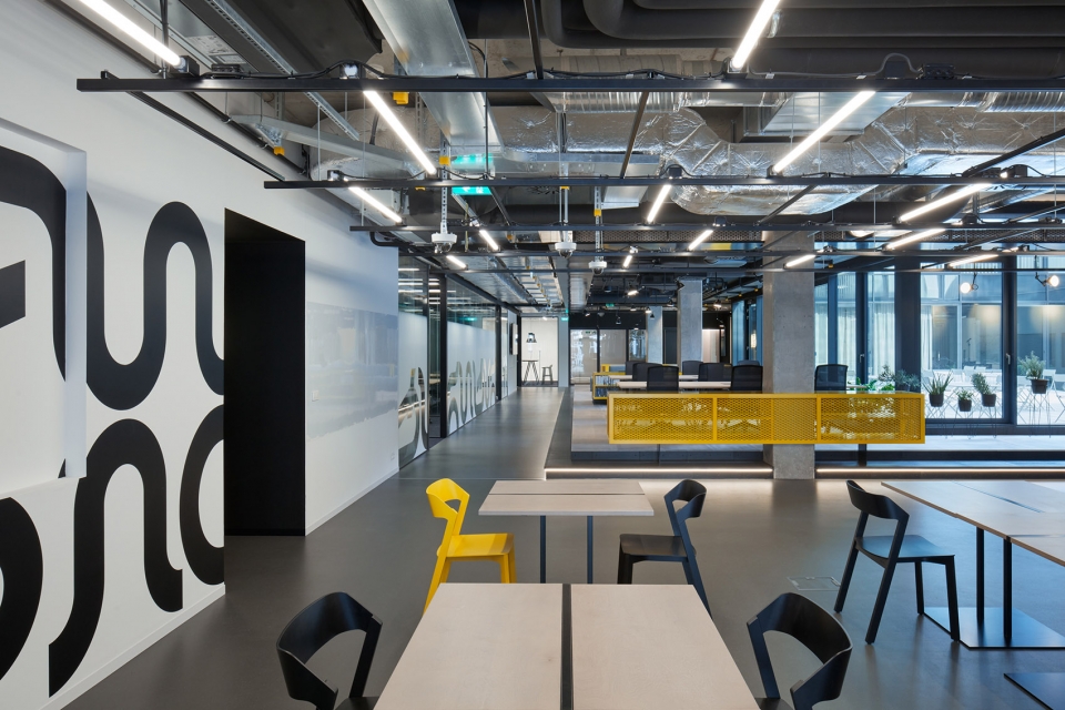 hubhub na prikope by studio perspektiv s r o