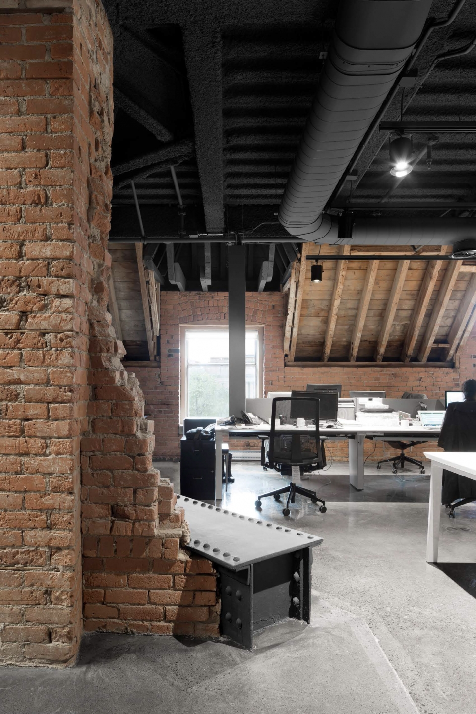 lightspeed headquarters in montreal by acdf architecture