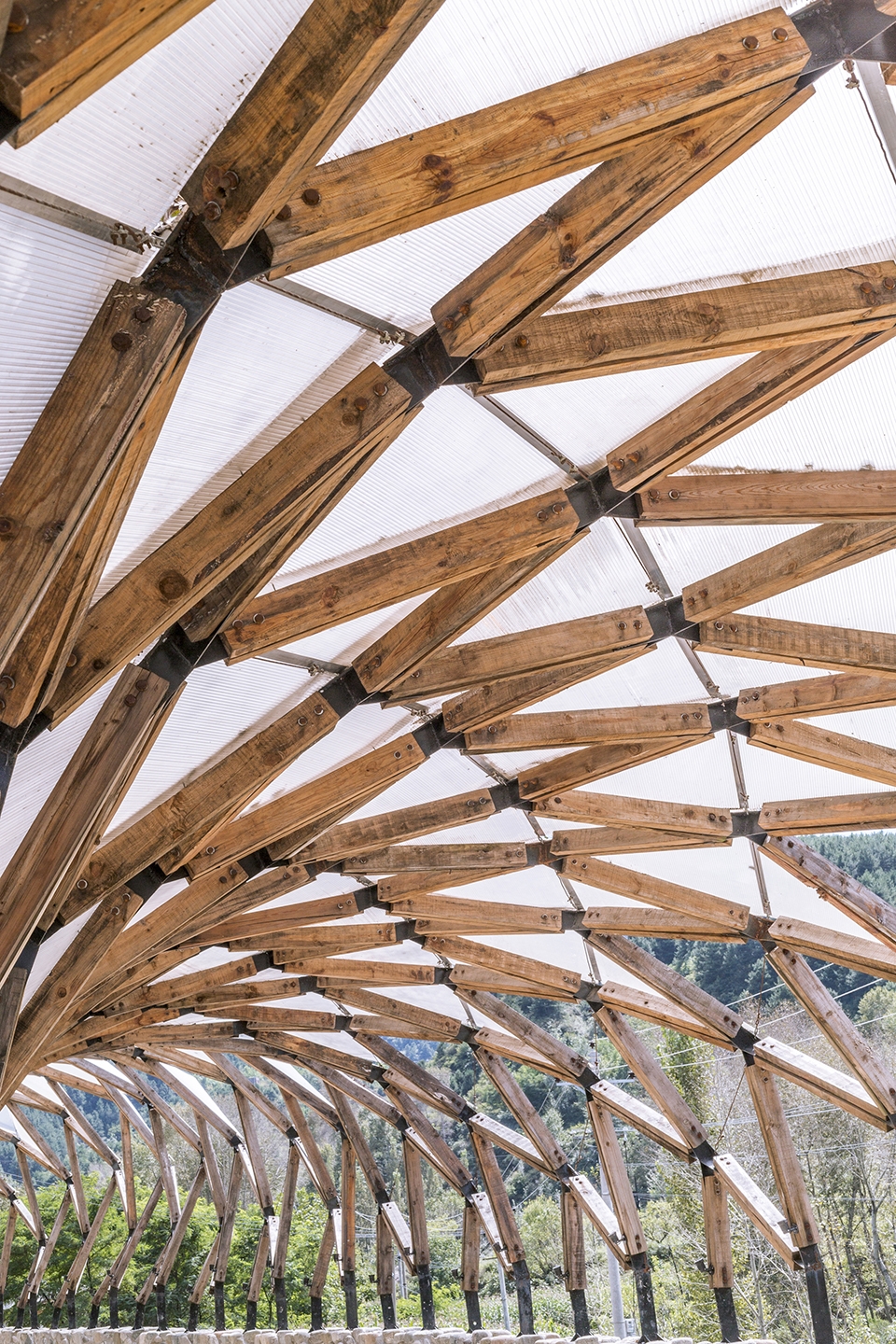 pergola in luotuowan village china by luo studio