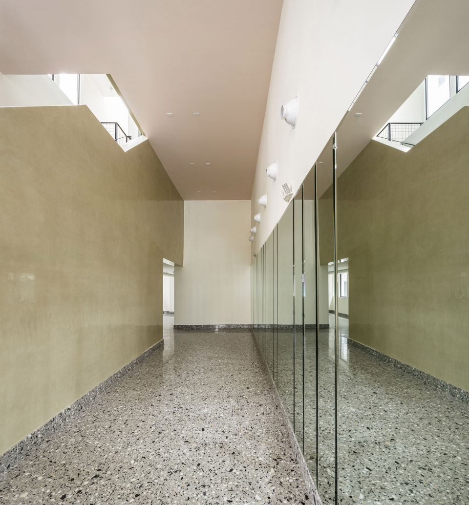 renovation of la moderna by sketch