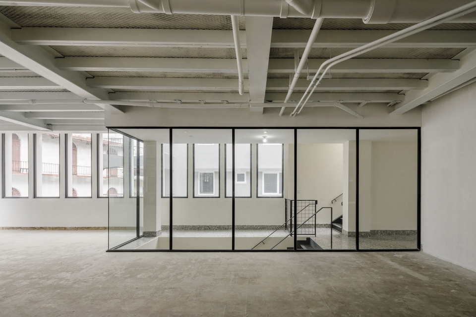 renovation of la moderna by sketch