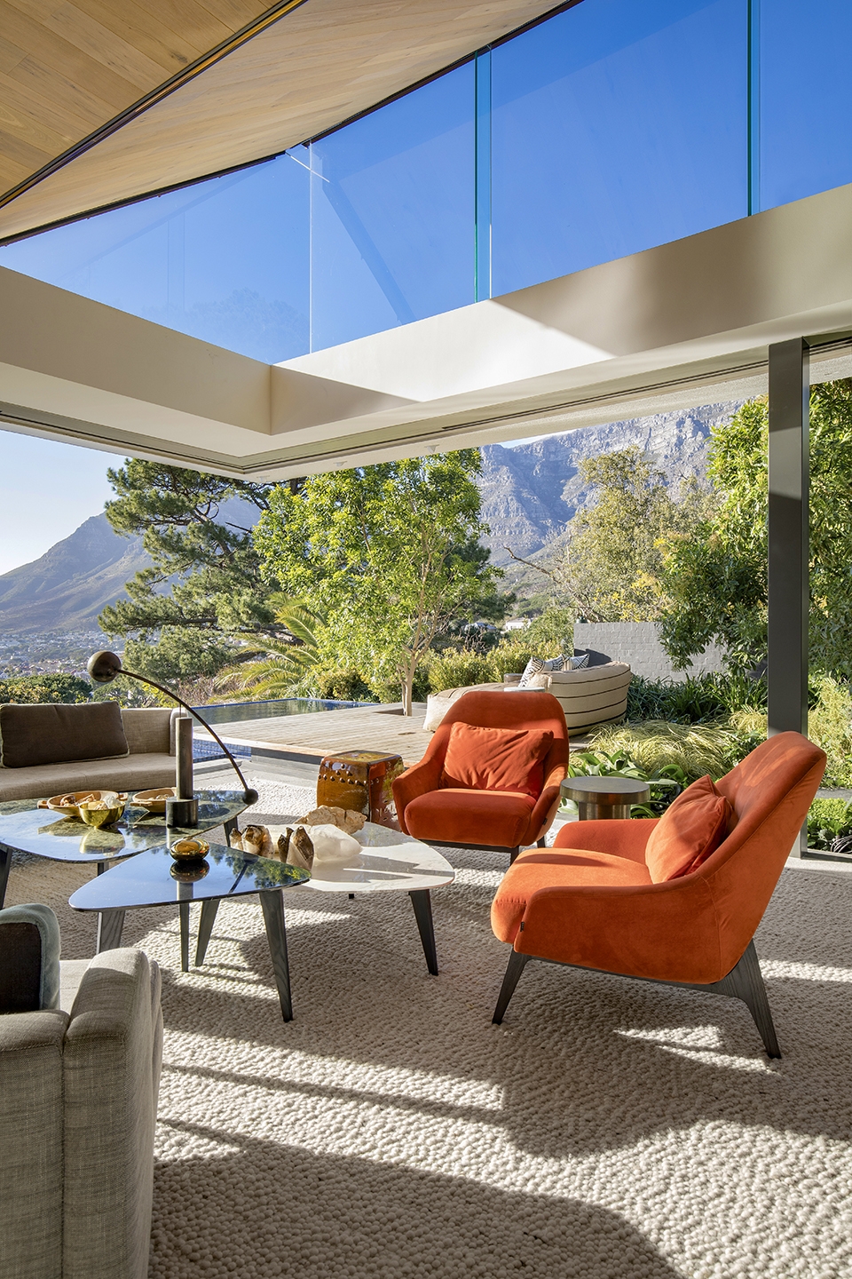 kloof 119a by saota