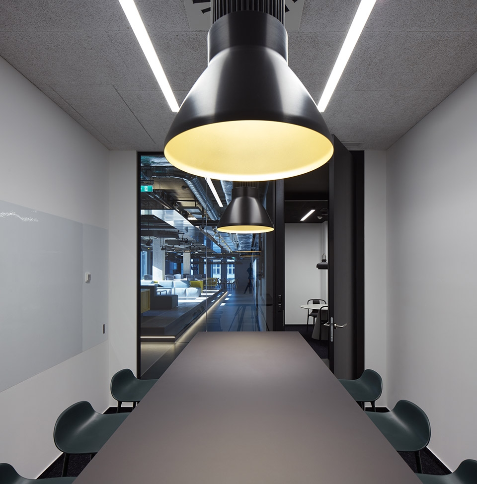 hubhub na prikope by studio perspektiv s r o