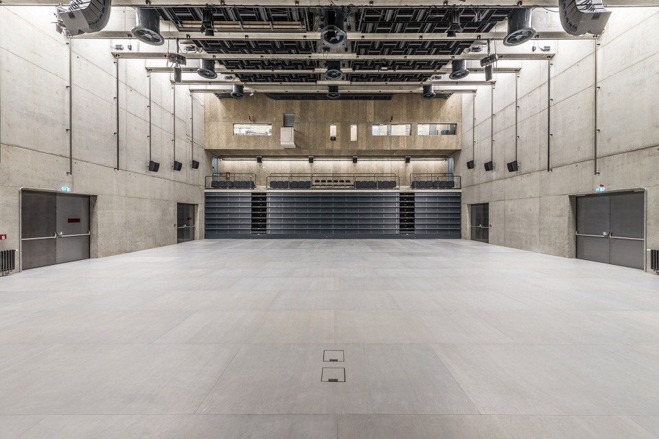 centre for contemporary art dox by petr hajek architekti