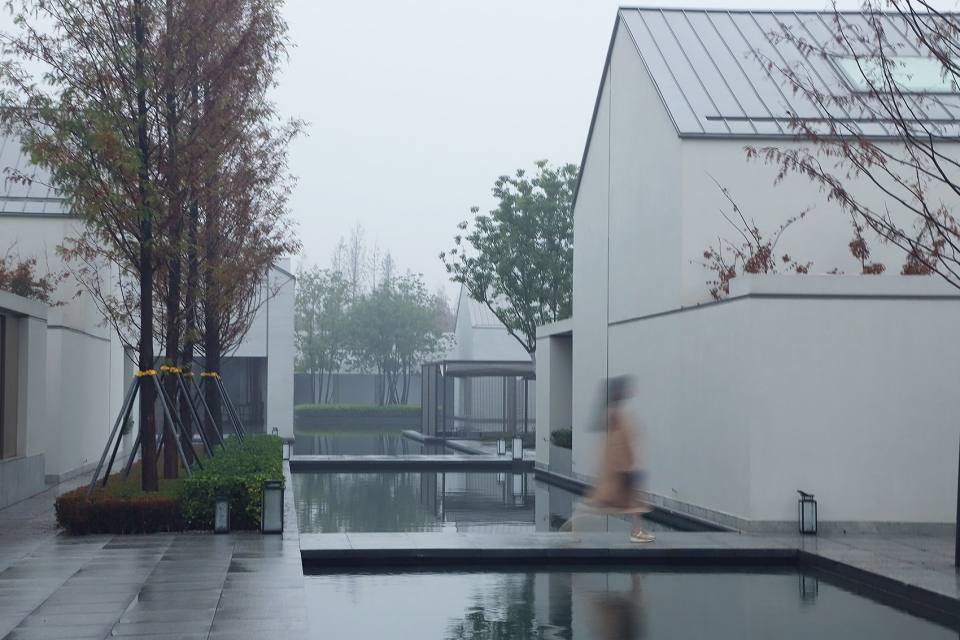 wuzhen alila hotel by z t studio