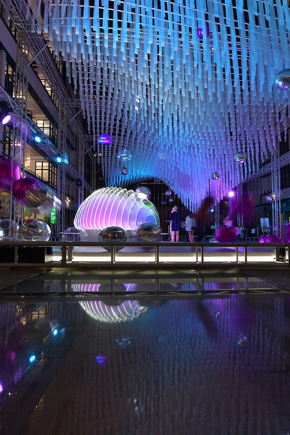 floating christmas pavilion AaaM
