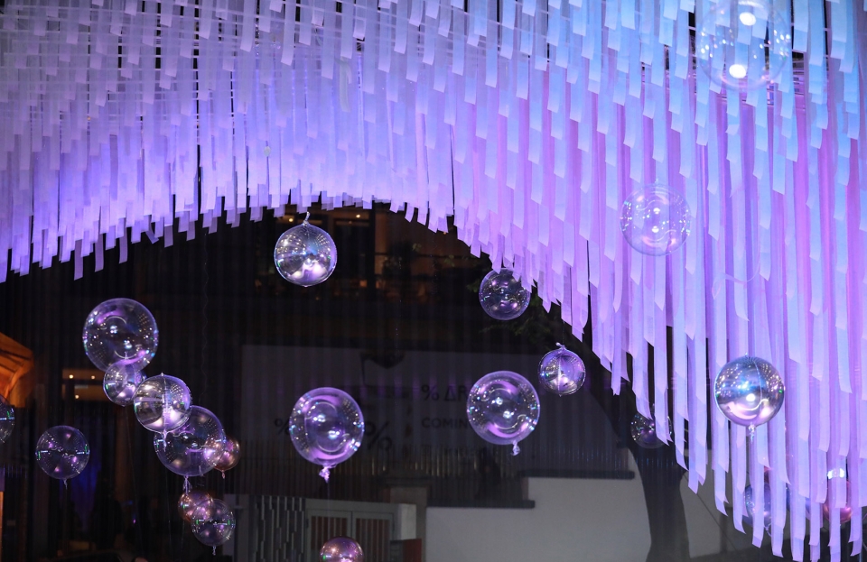 floating christmas pavilion AaaM