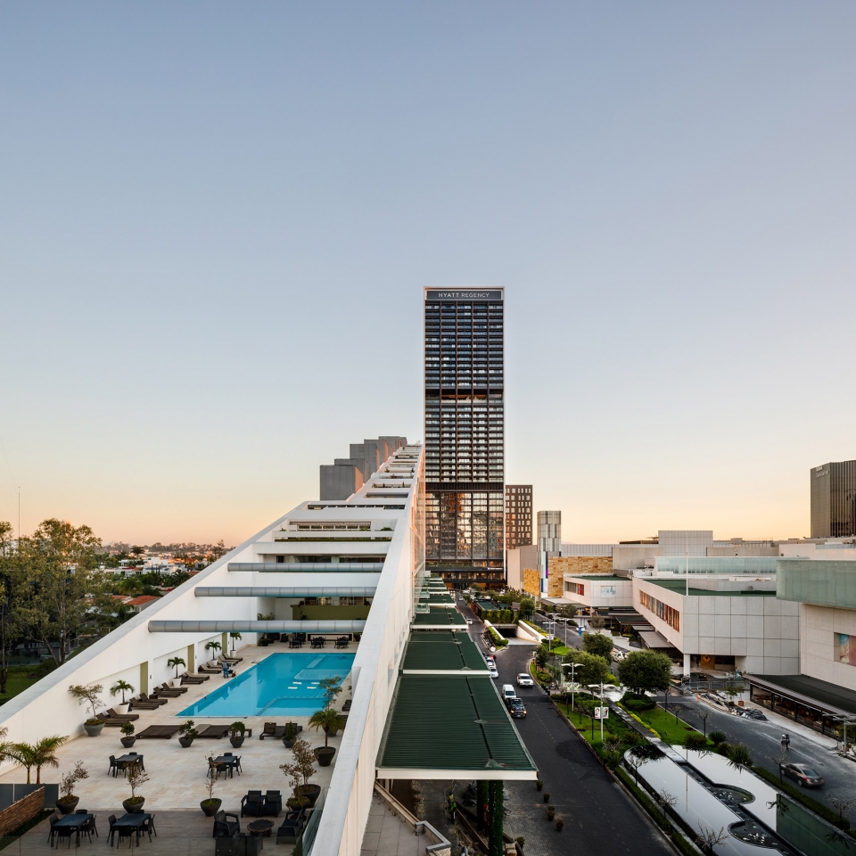 hyatt regency andares by sordo madaleno arquitectos