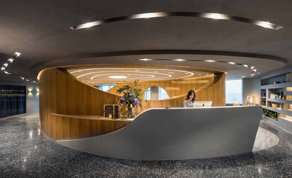 rainbow arches energy salon shanghai flagship store china by be hive building and environment design