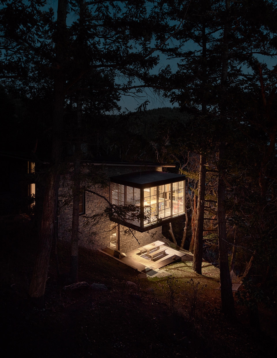 hillside sanctuary by hoedemaker pfeiffer