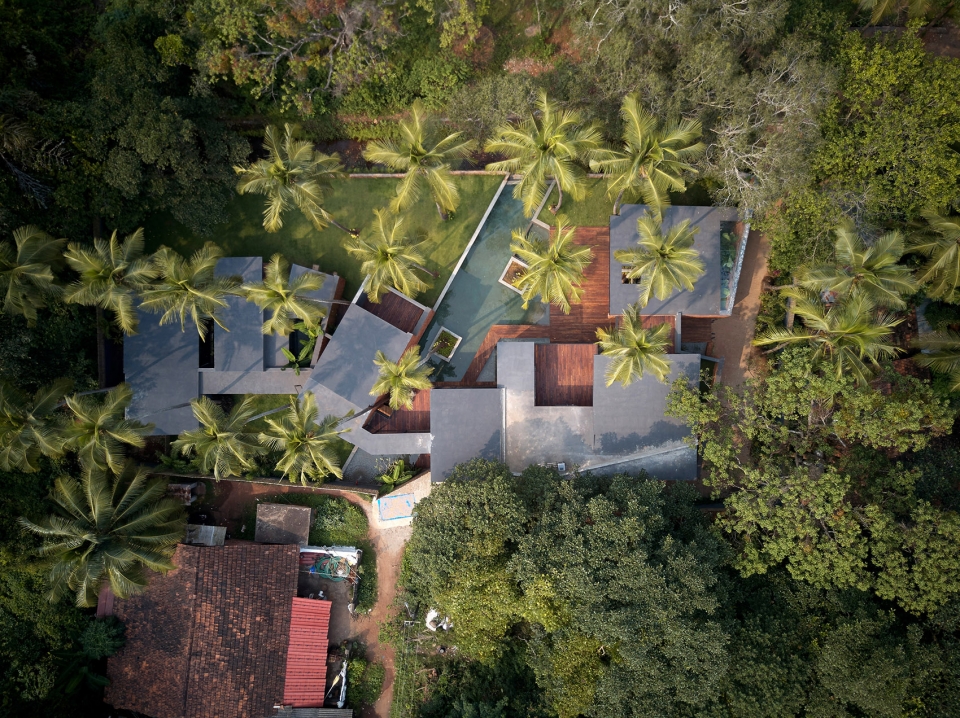 villa in the palms by abraham john architects