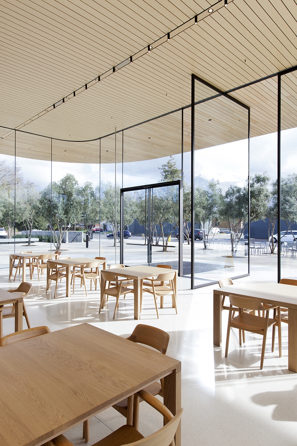 apple park visitor center by foster partners