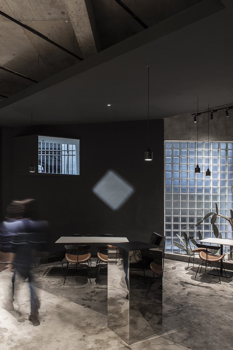 variation in the crack park qian china by fon studio