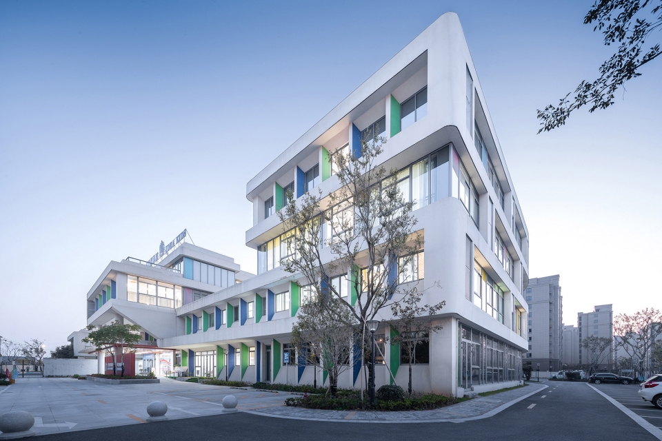 yy terrace school ningbo idea kids international kindergarten china by archgrid