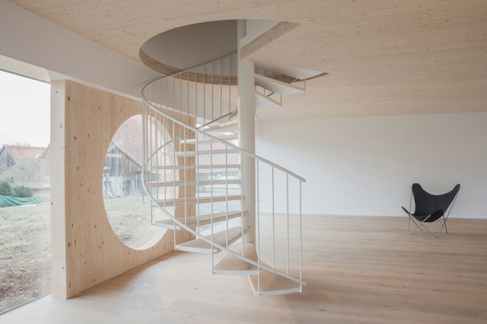 house cs by daniel laubrich