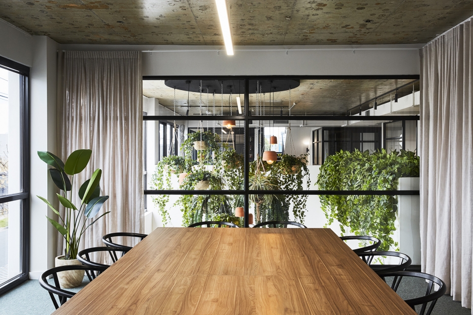 Carmans Head Office by Ewert Leaf