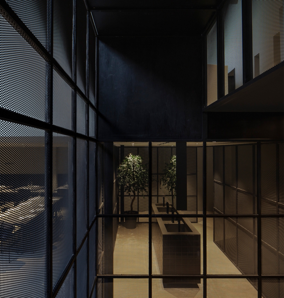merkato by francesc rife studio 1