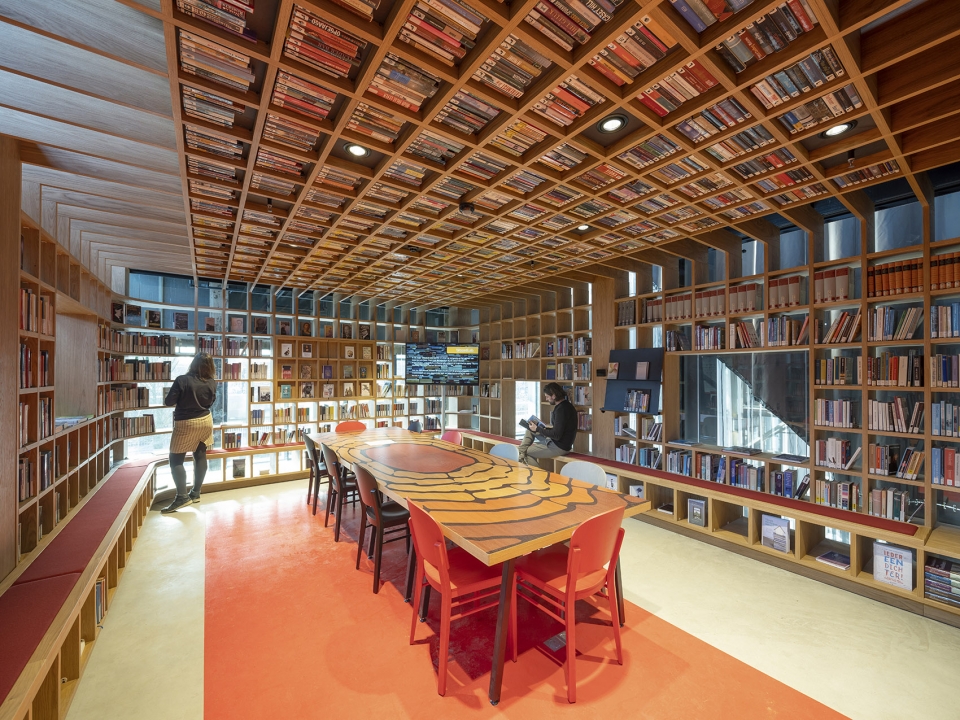 lochal library by mecanoo