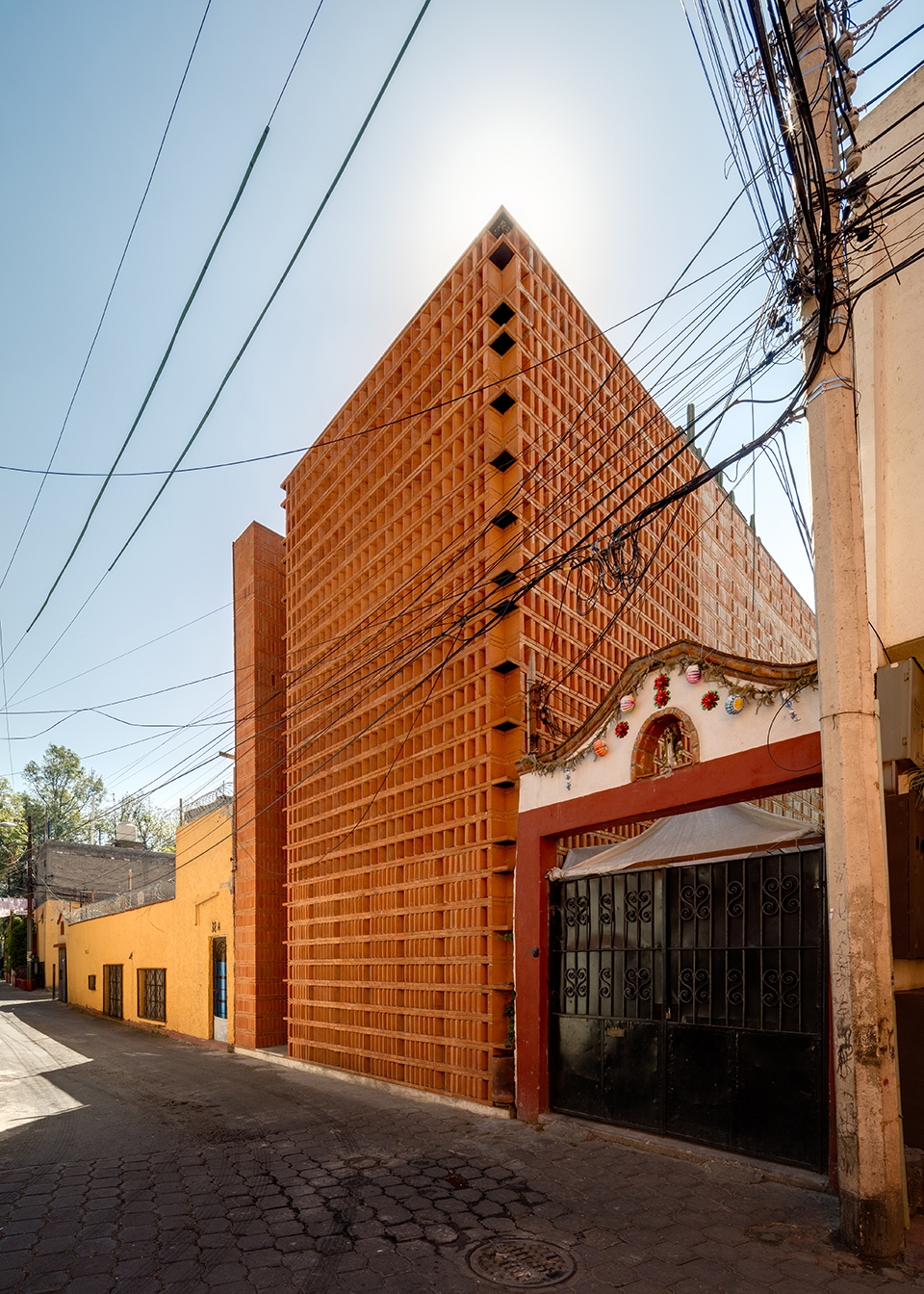 iturbide studio by taller de arquitectura