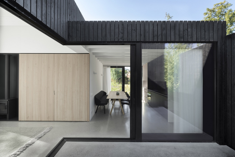 tiny holiday home by i29 and chris collaris