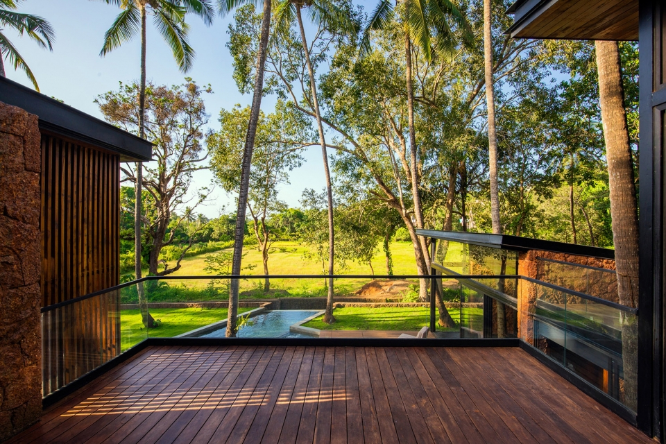 villa in the palms by abraham john architects