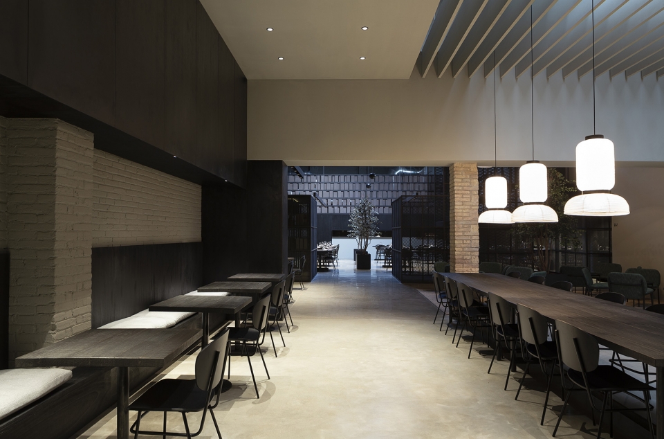 merkato by francesc rife studio