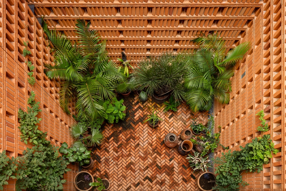 iturbide studio by taller de arquitectura