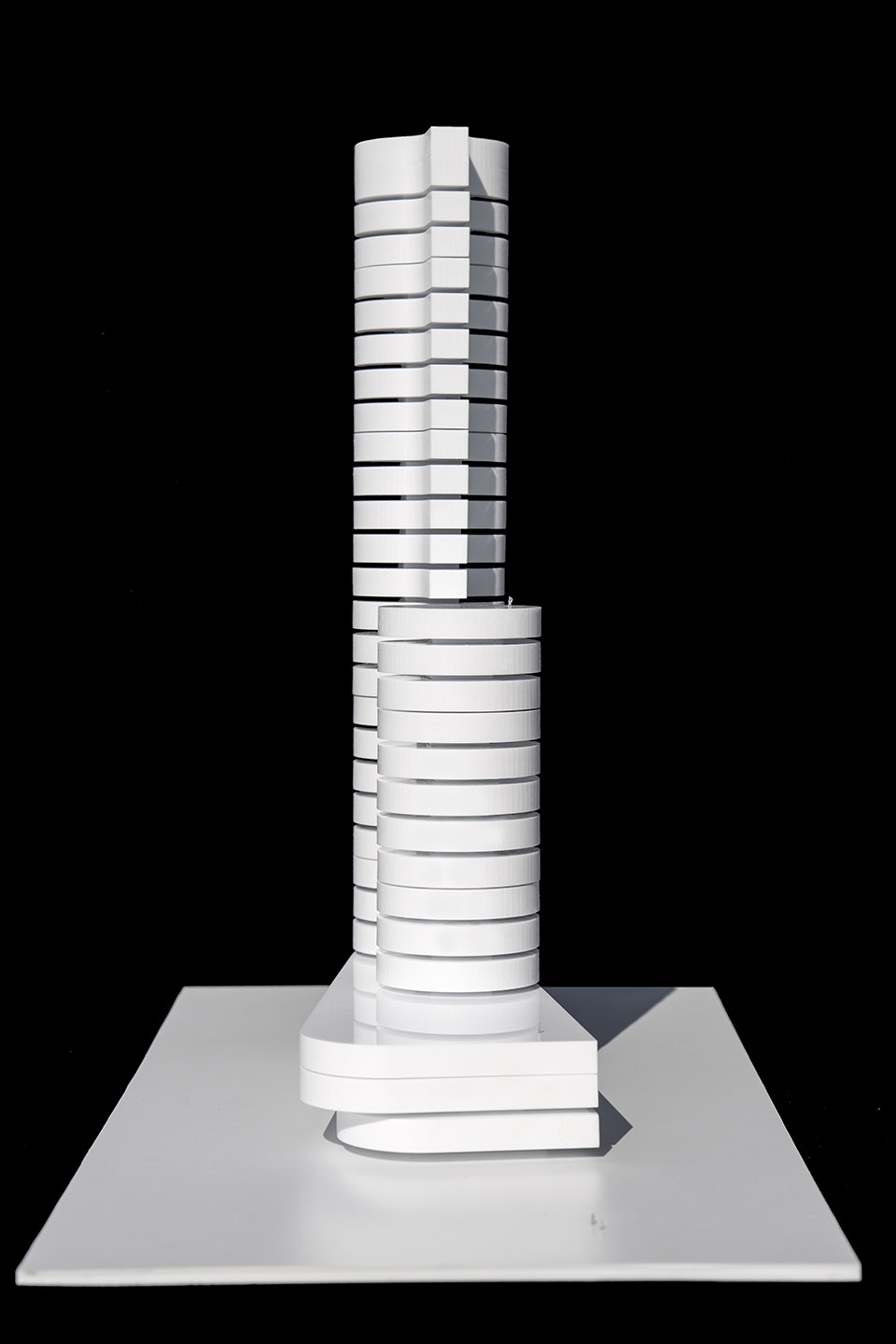 kouros tower by fran silvestre arquitectos