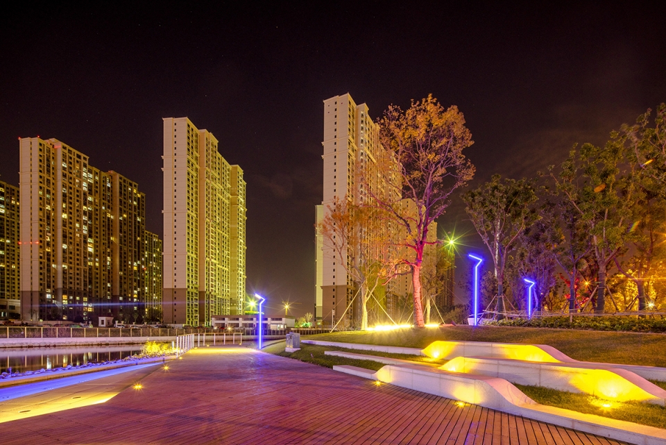 green axis of nengda business district china by la design