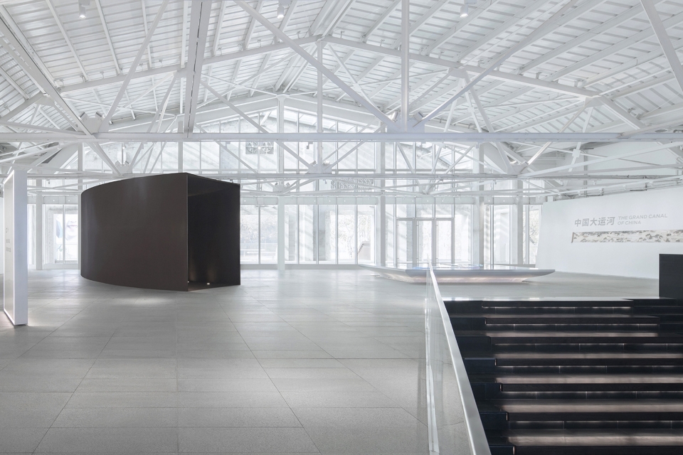the grand canal creative center china by urbanus